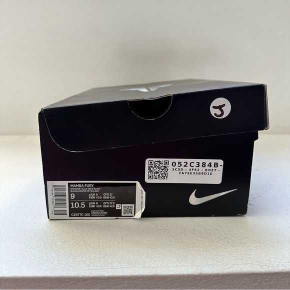 NIKE Mamba Fury White Metallic Gold Size 10.5 Men - Picture 16 of 16